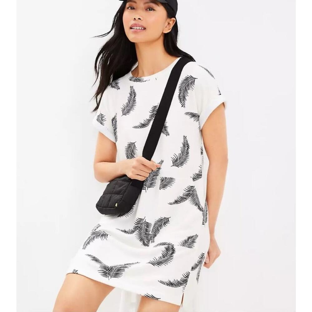 Lou and Grey Cream and Black Leaf Print Shift Dress SZ M